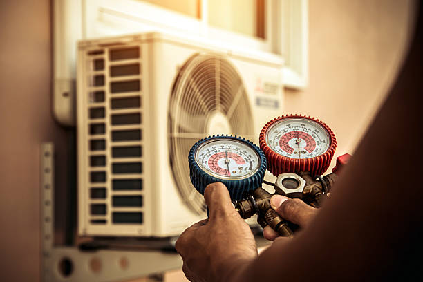 Professional Ac Installation technician working in Medford, MN